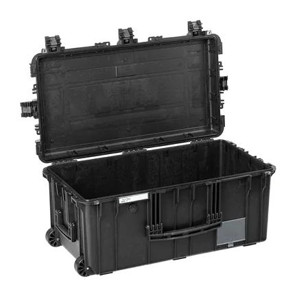 Explorer 7635HL Case with Wheels